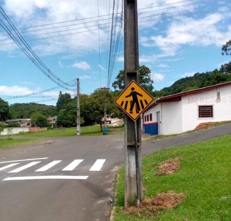 Uvatran já trocou 400 placas de sinalização em União da Vitória com recursos próprios