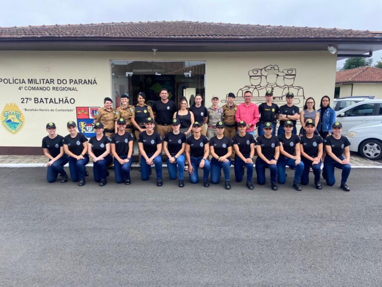 Vereador Alex Anastácio homenageia mulheres que trabalham na segurança de União da Vitória