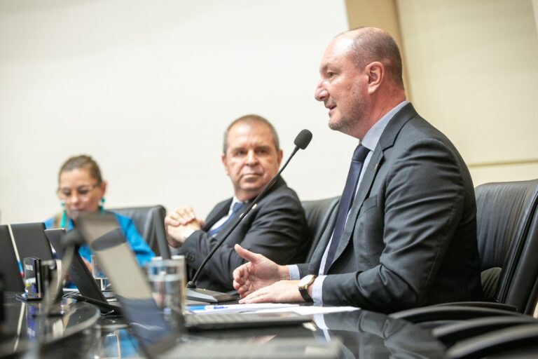 Assembleia Legislativa de Santa Catarina analisa nesta quarta-feira (19) projeto sobre segurança nas escolas