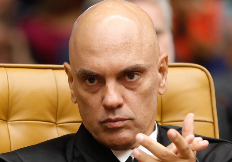 Alexandre de Moraes não é nenhum juiz do debate político