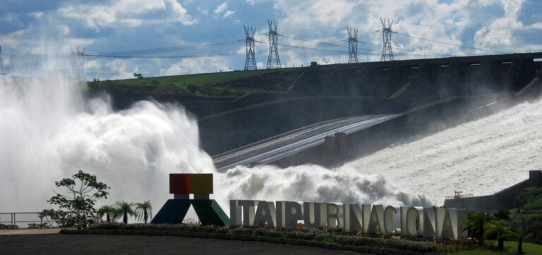 Itaipu Binacional completa 49 anos nesta quarta-feira, dia 17 de maio de 2023