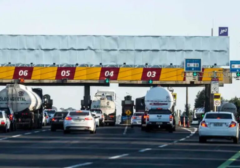 Pedágios nas rodovias do Paraná: Governo do Estado delegação ao Governo Federal