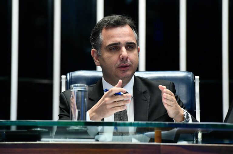 Senado deve ouvir prefeitos sobre a reforma tributária, diz o presidente Pacheco