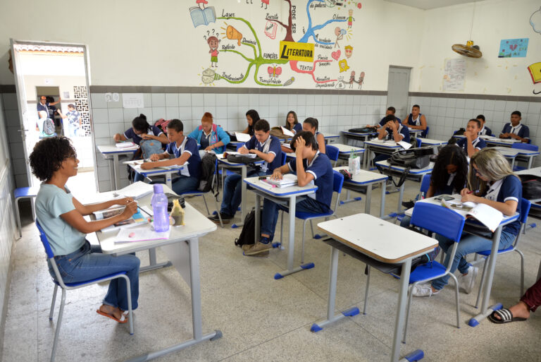 Tribunal de Contas da União (TCU)  aponta fragilidades no ensino médio