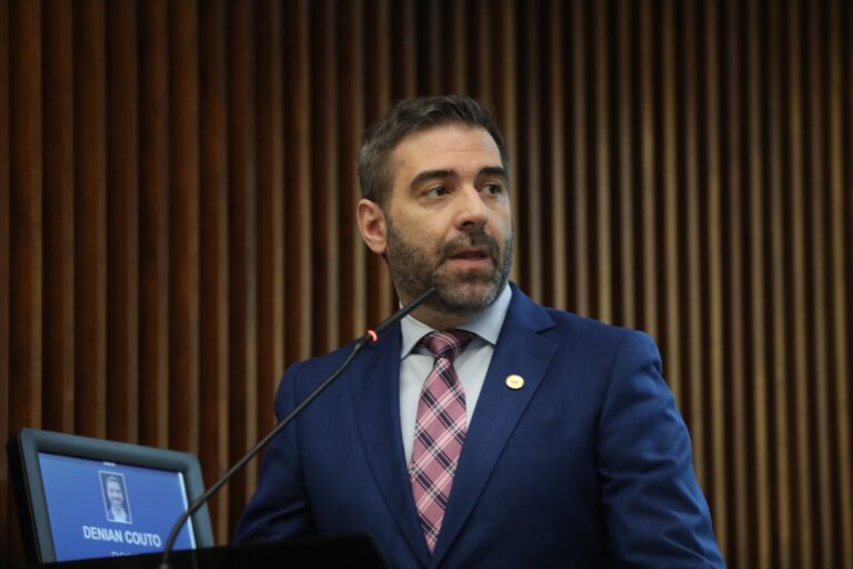 Para o deputado Denian Couto (Podemos-PR), ‘a descriminalização do aborto não deveria ser decidida pelo STF’