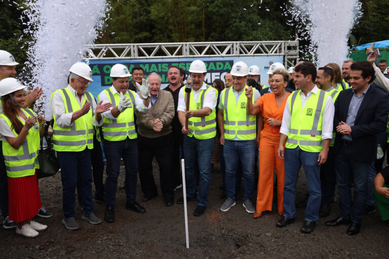 30 anos depois, iniciada a construção da ponte que liga Guaratuba a Matinhos