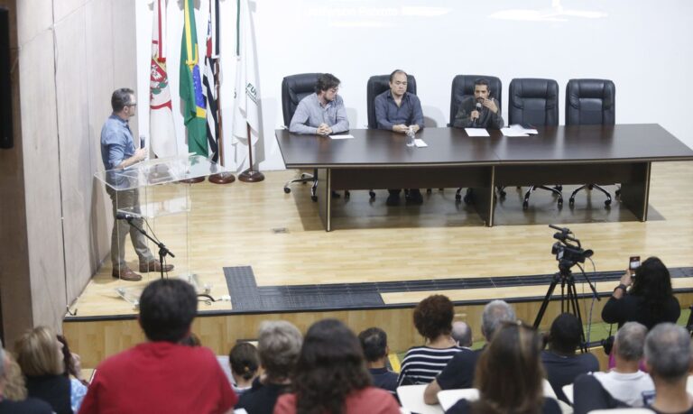 Saúde mental é o principal problema dos professores, aponta pesquisa