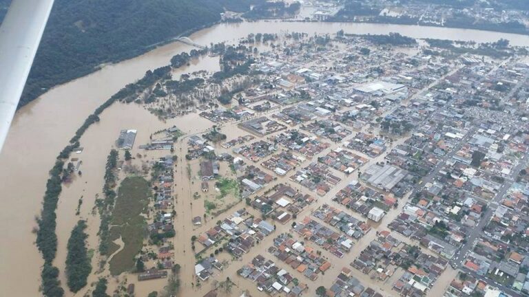 De 3 de outubro a 3 de novembro, a chuva castigou 168 dos 399 municípios do Paraná