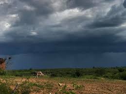 Forte calor, aumento da umidade e frente fria trazem novos temporais no Sul