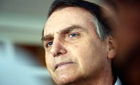 País, segundo pesquisa, se divide sobre eventual prisão de Jair Bolsonaro