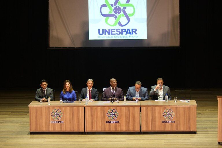 A aula do Ministro dos Direitos Humanos no Campus de União da Vitória da Unespar